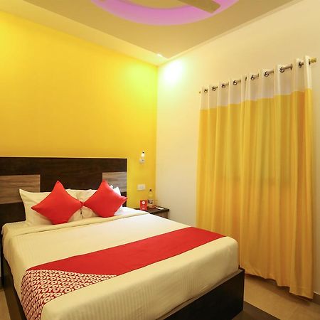 Hotel Oyo 10152 Rail View Residency Alappuzha Exteriér fotografie